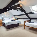 3 Bed In Saltburn-by-the-sea Oc-88118 펜션