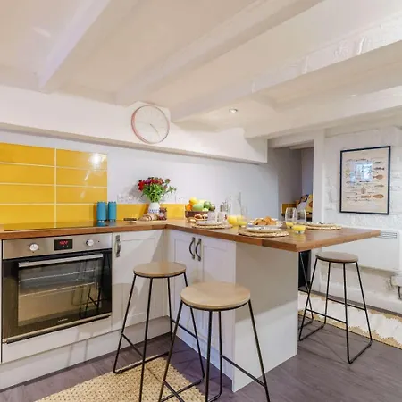 펜션 3 Bed In Saltburn-by-the-sea Oc-88118